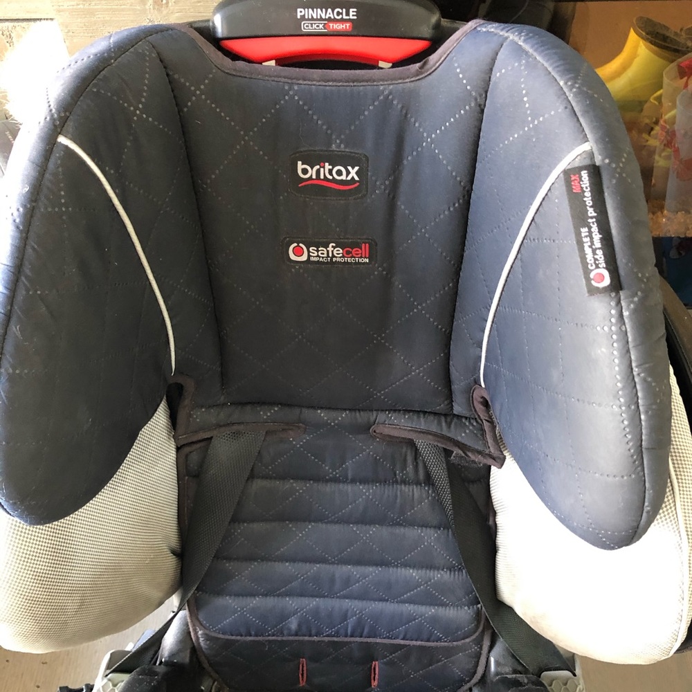 Britax Pinnacle Booster